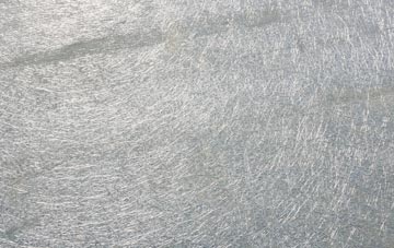 Efail Isaf laminate fibreglass or shingles?